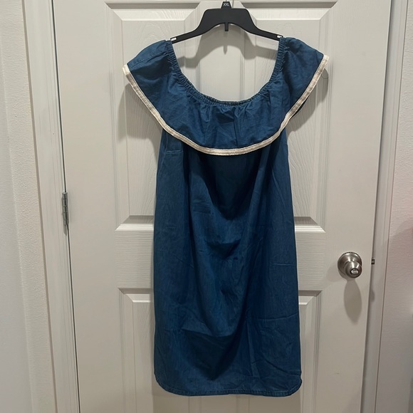 Lane Bryant Dresses & Skirts - 🔴10/$25 Lane Bryant Blue Dress 14/16